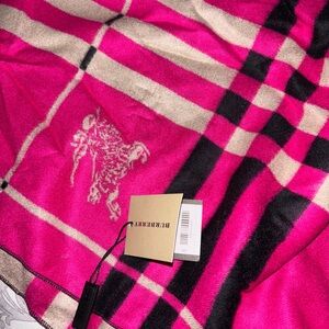 BURBERRY RADE CHECK SILK SQUARE 50X 50CM